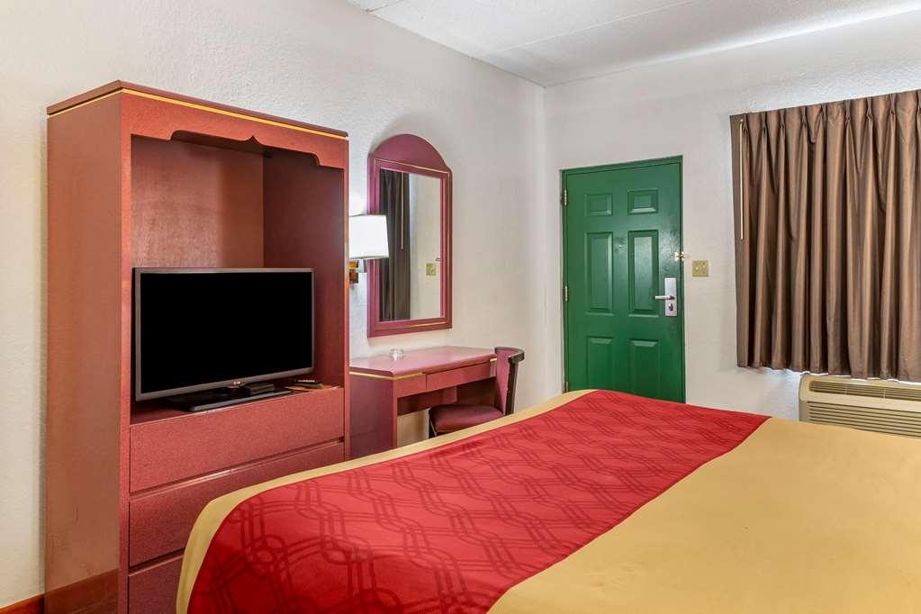 אלבני Econolodge Inn & Suites חדר תמונה